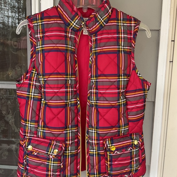St Johns Bay Womens Small Red Plaid Quilted Puffer Vest EUC - Picture 5 of 9
